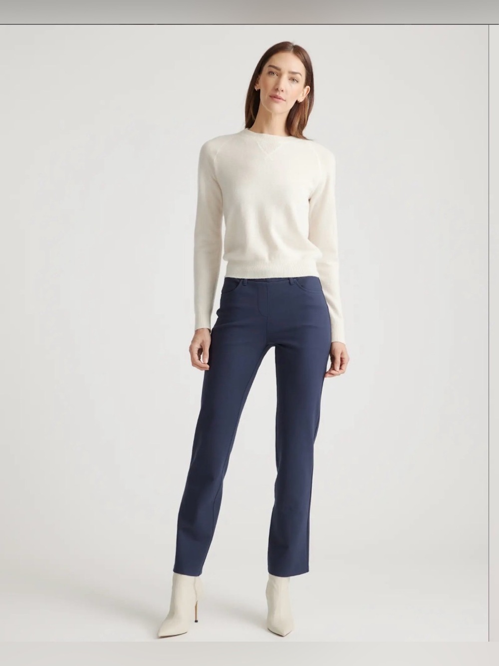 Quince Women's Navy Blue Ultra-Stretch Ponte Straight Leg Pants Pockets size M
M